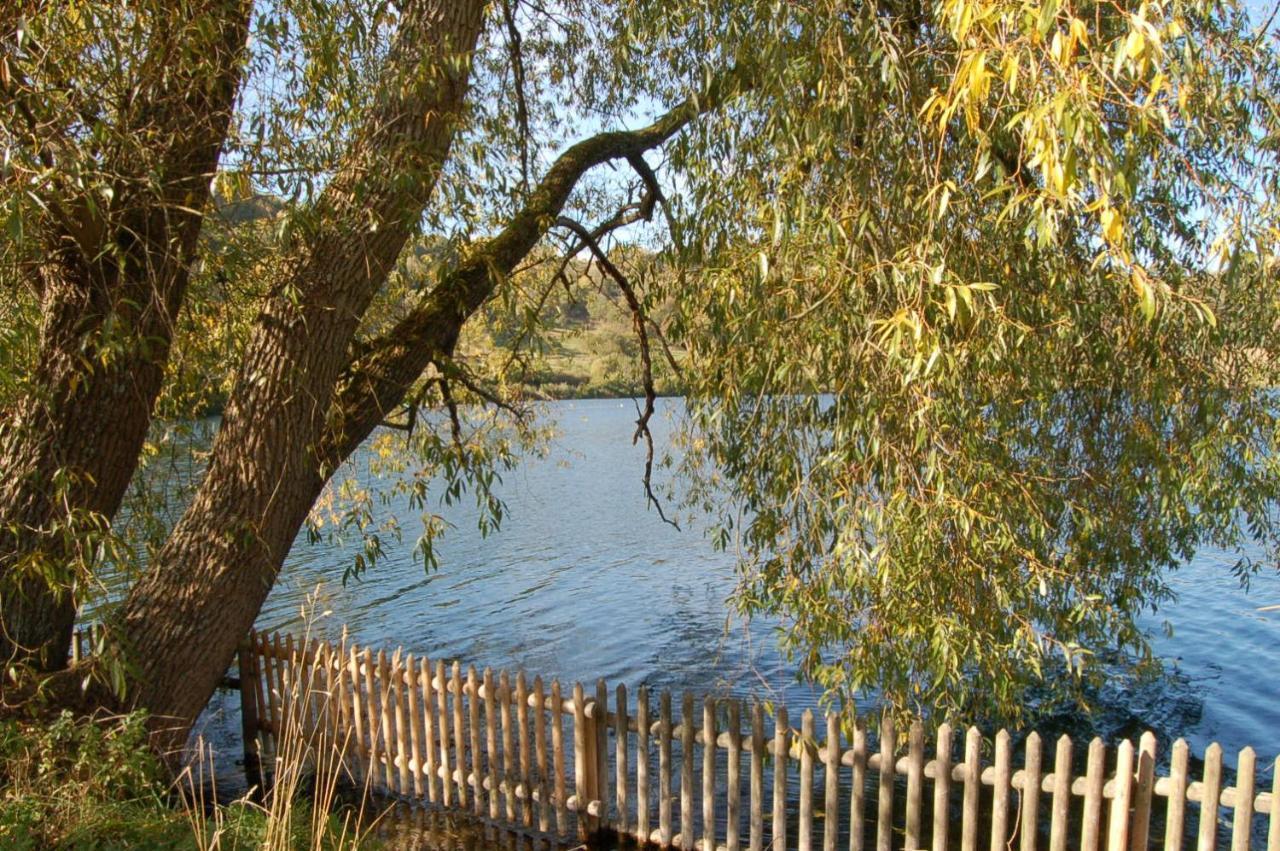 Hotel-Ferienwohnungen Cafe Maarblick Schalkenmehren Zewnętrze zdjęcie
