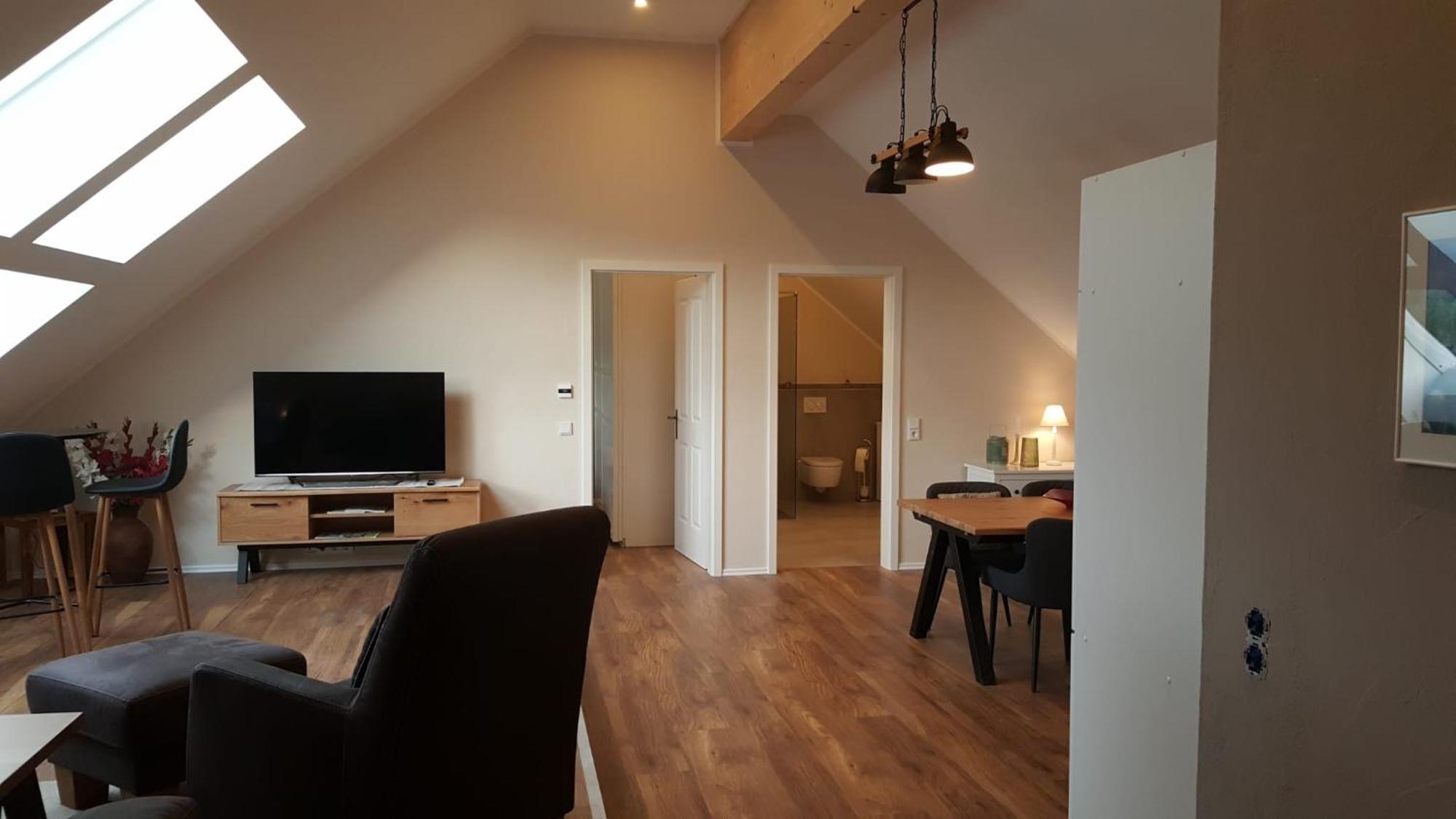 Hotel-Ferienwohnungen Cafe Maarblick Schalkenmehren Zewnętrze zdjęcie
